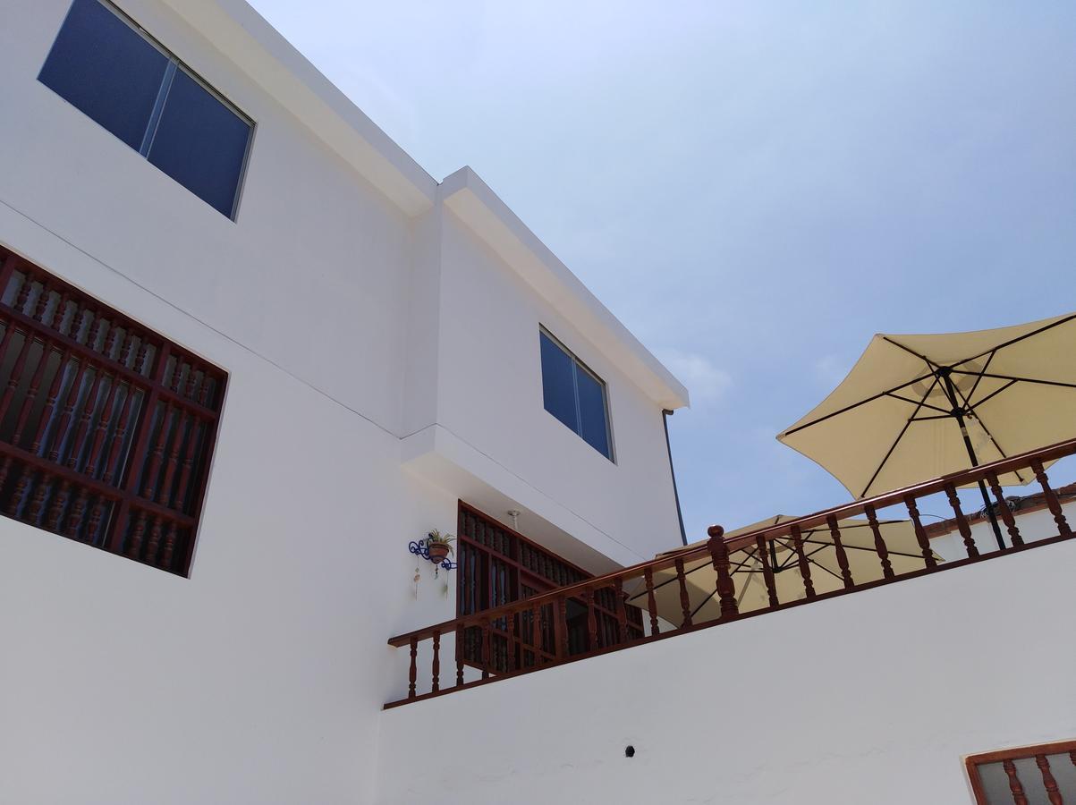 Punta Huanchaco Hostel מראה חיצוני תמונה